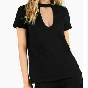 ⬇$20 SHEIN Black Tee V-neck Cutout NWOT Size L